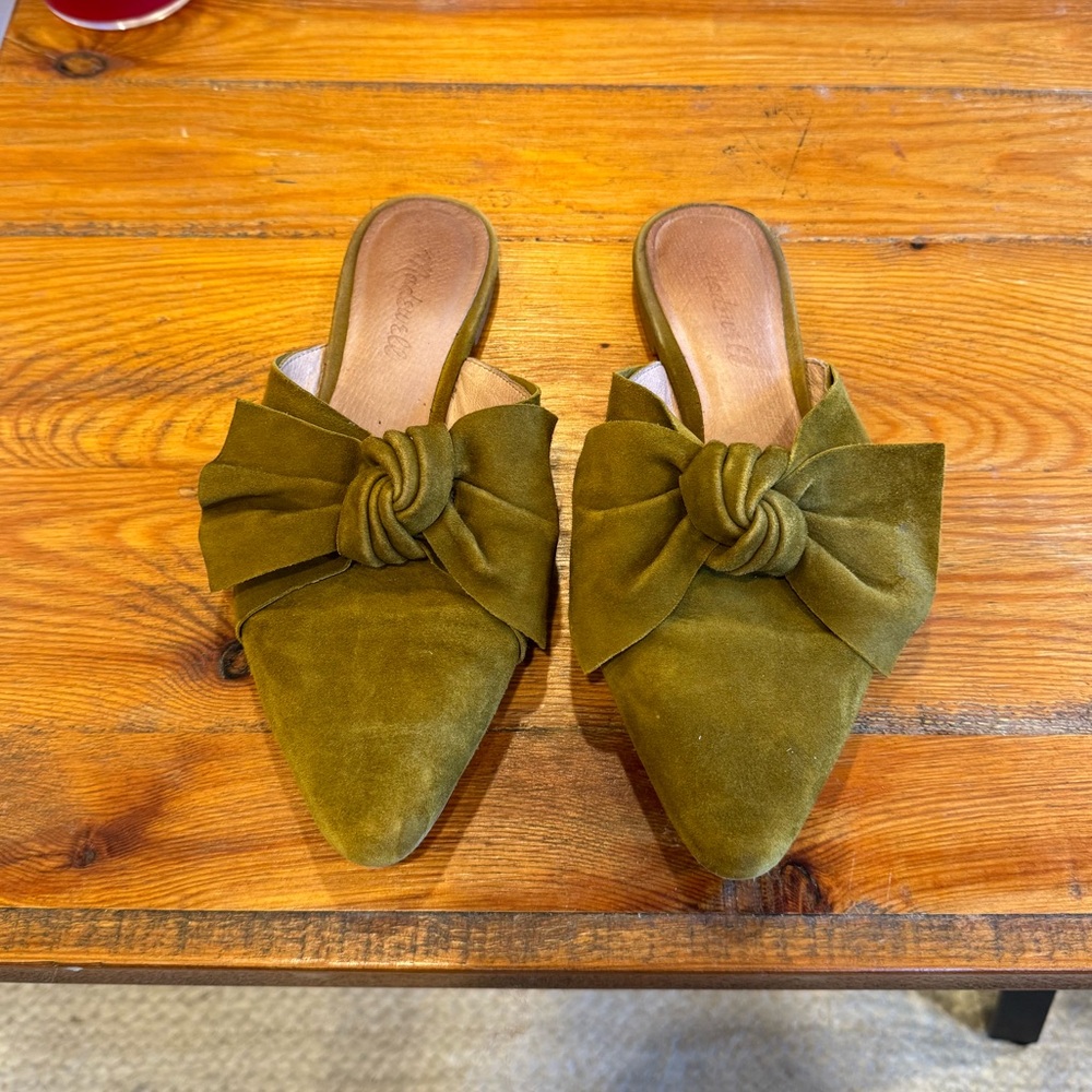 Madewell olive green velvet flats